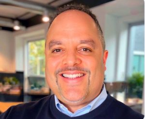 Picture of Author : Troy Bundy
